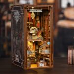 Beyond Library Book Nook Miniature Dollhouse_2
