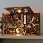 Beyond Library Book Nook Miniature Dollhouse_Max_6