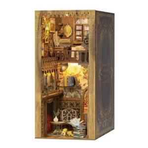 Cindy's Bookstore Book Nook Miniature Dollhouse_1