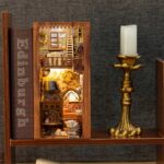 Cindy's Bookstore Book Nook Miniature Dollhouse_2