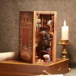 Cindy's Bookstore Book Nook Miniature Dollhouse_4
