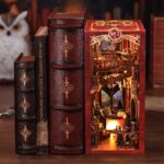 Flame Common Room Book Nook Miniature Dollhouse_4