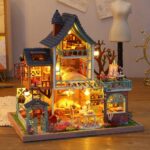 Kirsten's Jungle Resort Cottage Miniature Dollhouse_4
