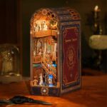 Space-Time Museum Book Nook Miniature Dollhouse_2