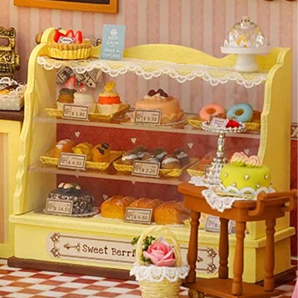 Sweet Berries Time DIY Miniature Dollhouse_Description_3