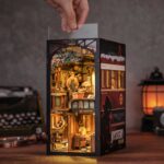 Train Mystery Book Nook Miniature Dollhouse_4