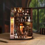 Bacchus Bookstore DIY Miniature Dollhouse_3