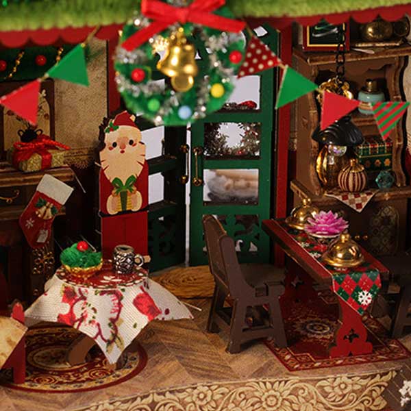 Snowy Christmas Lodge DIY Miniature Dollhouse_Description_3