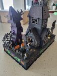 Customer_Halloween Tree House 3D Wooden Puzzle With LightsHalloween Tree House 3D Wooden Puzzle 3